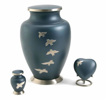 Aria ascending urn
